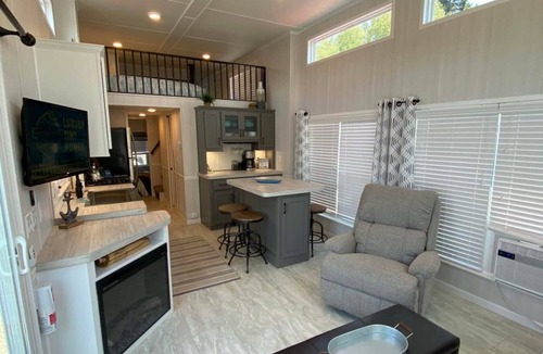 St. Maries House | Chatcolet Tiny Home 2 at Riverside Landing