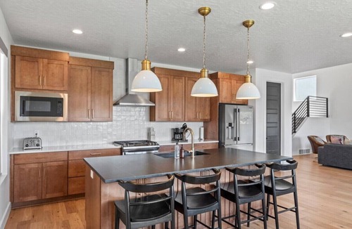 Kaysville House | Cherry Hill | Trampoline + Gym + Near Lagoon