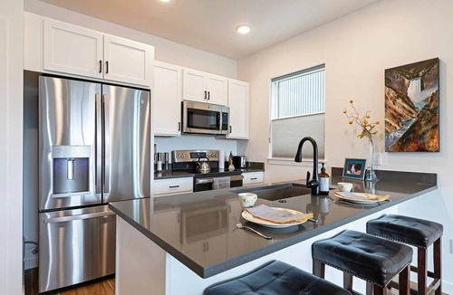 Northside Condo | Chic Modern Flat - Walking Distance to Downtown Missoula!