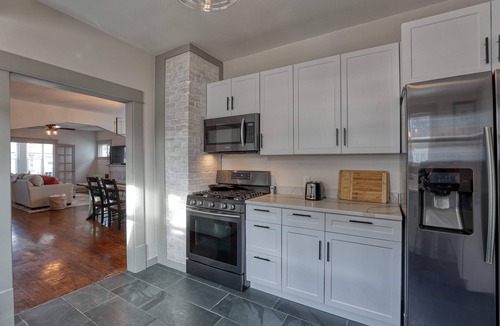 Sheridan House | Circle Bar Manor — Spacious 4BR, Sheridan WY
