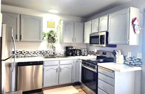 Pocatello House | City View Home - Stylish & Renovated