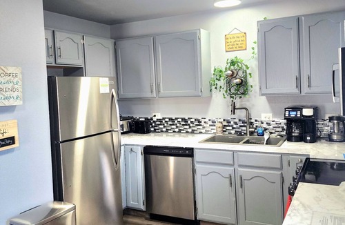 Pocatello House | City View Home - Stylish & Renovated