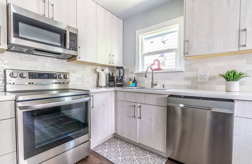 Columbia City House | Classic Seattle Craftsman Near Bust Stop, Light Rail & Downtown