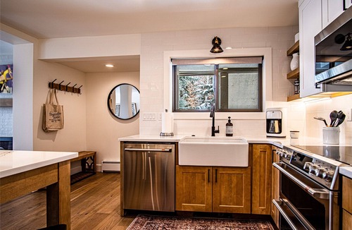 Elkhorn Village Condo | Classy, contemporary, cozy, Sun Valley condo with Resort Amenities