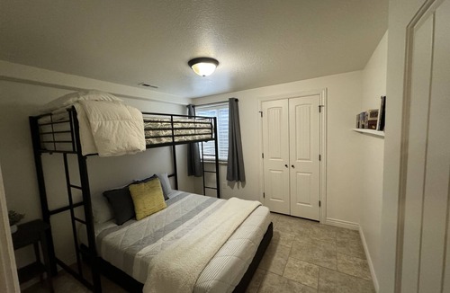 Highland Apartment | CLEAN, SPACIOUS basement apartment located at the mouth of AF canyon