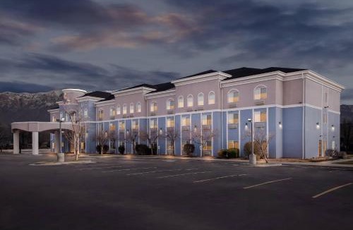 Farr West Hotel | Comfort Inn Ogden near Event Center