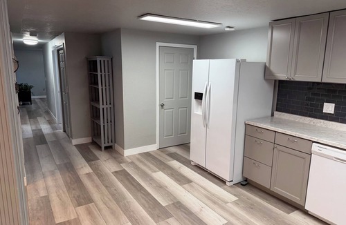 Pocatello Apartment | Comfortable 2 bed 1 bath Full Apartment