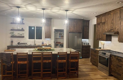 Nampa House | Comfortable 3-bedroom house with WiFi in Nampa.