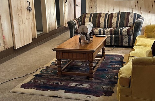 Glendo House | Completely off-grid, large 7-bedroom house near Sandy Beach in Glendo, Wyoming!