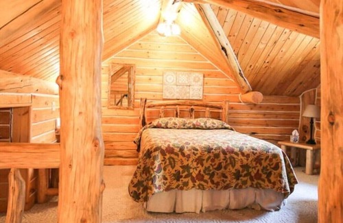 Afton Cabin | Cottonwood Cabin in Dry Creek
