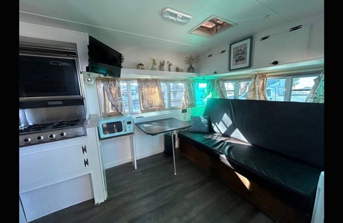 St. Anthony House | Couples Retreat it this Cute Airstream in Idaho