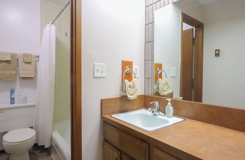Lava Hot Springs Condo | Cozy 1-bedroom condominium in soothing Lava Hot Springs at Room 302