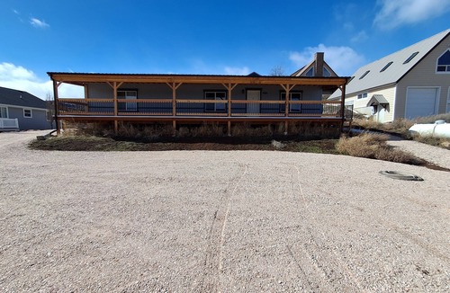 Sweetwater House | Cozy Bear Lake Get Away