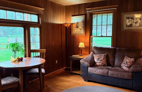 Drummond House | Cozy cabin life along Rock Creek in Montana with river access.