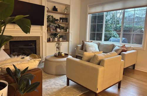 Issaquah House | Cozy private room and bathroom in issaquah