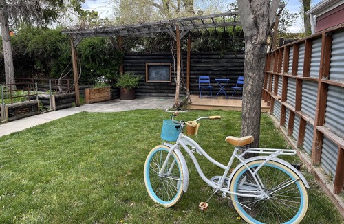 Central City House | Cozy, Urban Retreat close to Downtown, Great Food and Outdoor Activities