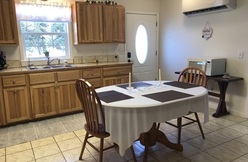 Craigmont House | Craigmont Getaway Get comfortable and enjoy plenty of space and cozy fireplace!