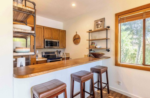 Sun Valley Condo | Creekside at Wildflower | Cozy 1BR w/Amenity Pass