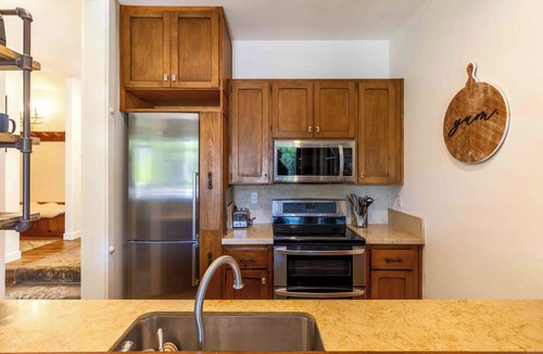 Sun Valley Condo | Creekside at Wildflower | Cozy 1BR w/Amenity Pass