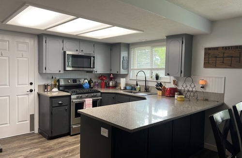 Eagle House | Cute home in quiet subdivision in small town of Eagle ID