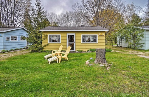 Charlevoix Cabin | Day Trips to Boyne Mtn! Cabin Near Lake Charlevoix