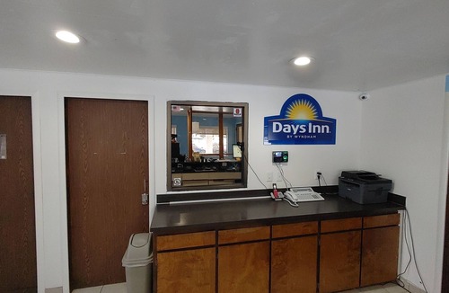 Pocatello Hotel | Days Inn by Wyndham Pocatello University Area