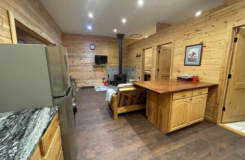 Dubois Cabin | Deer Cabin * Yellowstone/Forest * Private Hot Tub