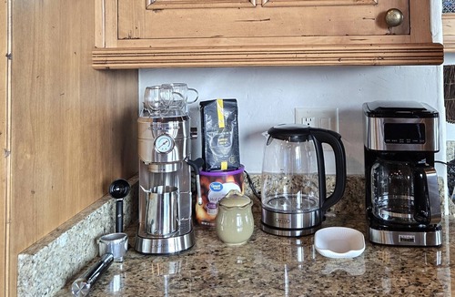 Warm Springs House | Diamond Creek: Luxury retreat at Warm Springs