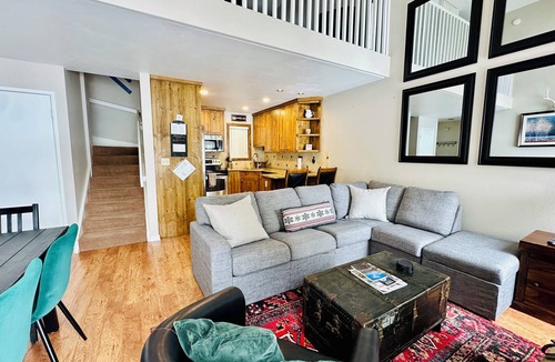 Elkhorn Village Condo | Dollar Mountain View Condo. 2 king beds and 2 twins.
