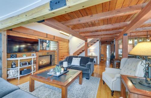 Alpine House | Dreamy Alpine Cabin w/Hot Tub, Fireplace & More!