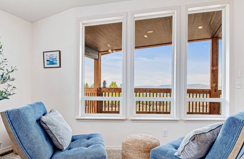 Sweetwater House | Dreamy retreat with golf course & lake views, Ideal Beach Resort amenities