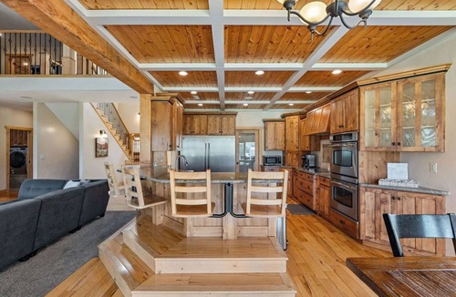 Eden House | Eden Escape - Near 3 Ski Resorts