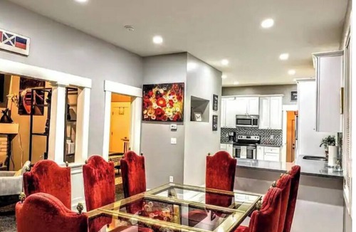 South Salt Lake Apartment | Elegant & Updated, For People of all Sizes READ