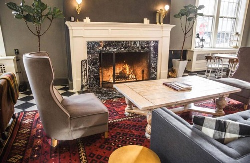Hood River Hotel | Enjoy Every Moment in a Space Made for Great Getaways! Pets Are Welcome!