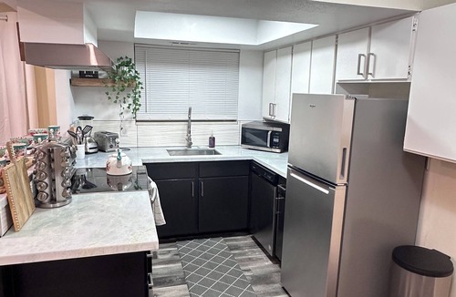 Millcreek Condo | Extended Stay Cozy 2-bedroom condo with WiFi, AC in beautiful Salt Lake City