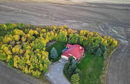 Ririe Other | Fabulous 6-bedroom farmhouse in charming Ririe, perfect for groups!
