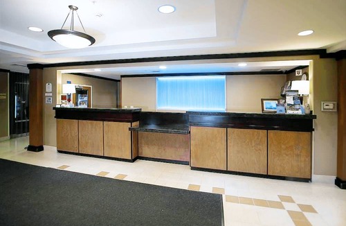 Heyburn Hotel | Fairfield Inn and Suites by Marriott Burley