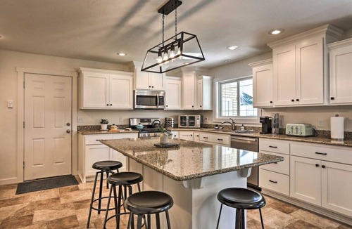 Idaho Falls House | Family-Friendly Home | Giant Connect-4 Game | Backyard
