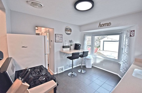 Sugar House House | Fantastic Location! Sugarhouse Home- Near Mtns & Downtown SLC. Dog Friendly!