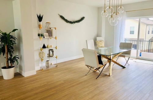 Farmington House | Farmington's Finest: 3BR Townhome, Furnished/Empty, Prime Location, Pool & More!