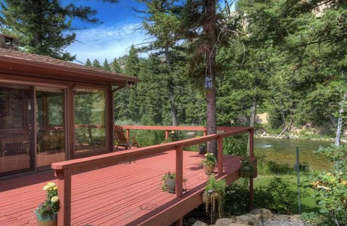 Gallatin Gateway House | Fishing on the Gallatin River from back yard or Ski Big Sky just 20 minutes away