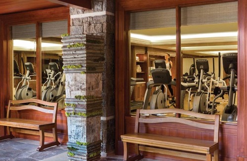 Teton Village Condo | Four Seasons Residence 2 Bed/2.5 Bath. 2nd Unit! Last Summer Days 2026-Aug 3-7!