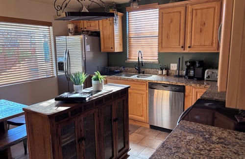 South Salt Lake House | Fox Den Cozy Bungalow 3 Bedrooms with Hot Tub, Sauna