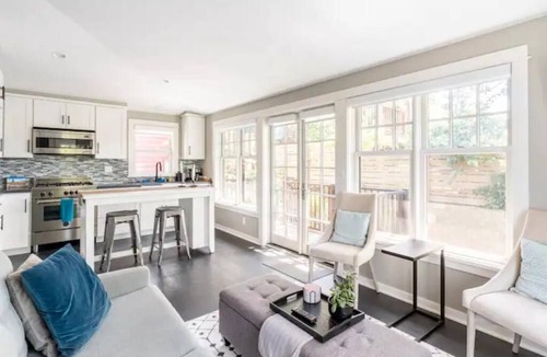 Fremont Cottage | Fremont cottage w/garage, light-filled, walkable