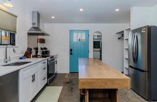 Historic Livingston House | Gateway to Yellowstone - 1 BR