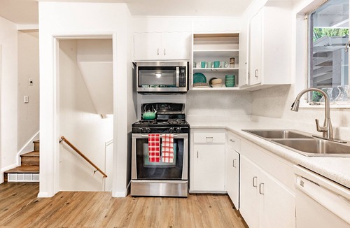 Salt Lake City House | Getaway in Style: Spacious 5-Bedroom VRBO with 2 Bathrooms for Ultimate Comfort!