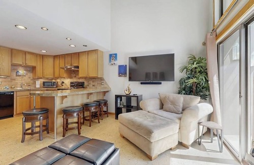 Elkhorn Village Condo | Golf Course Condo - dog friendly w/community pool, hot tub & tennis courts