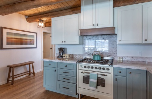 Alpine Northeast Cabin | Gorgeous Alpine Hollow on 3 acres - Hot Tub
