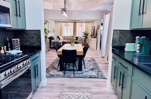 Idaho Falls House | Gorgeous two-bed suite + bonus media room and sleeping loft in updated duplex