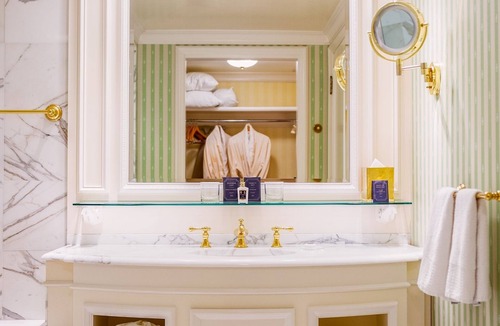 Downtown Salt Lake City Hotel | Grand America | 2 Queen Suite | Downtown SLC, boutiques, award dining